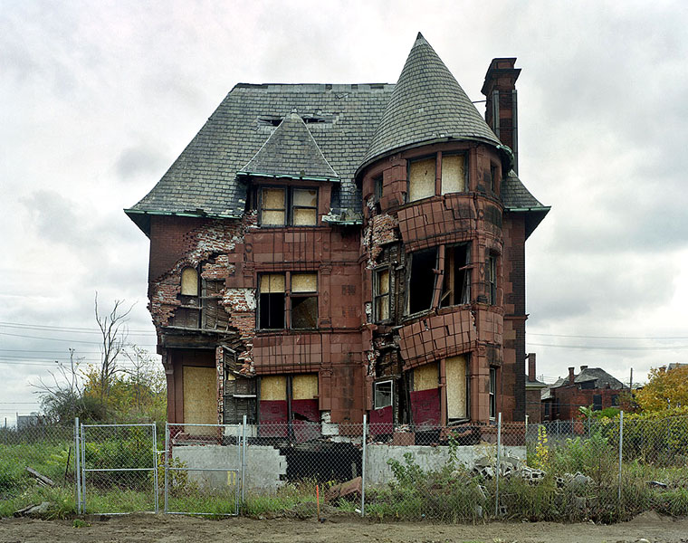 ©Marchand & Meffre. The Ruins of Detroit