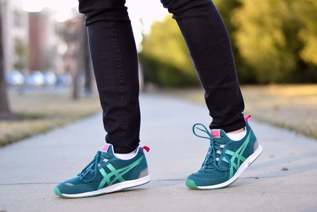 asics shoes with jeans