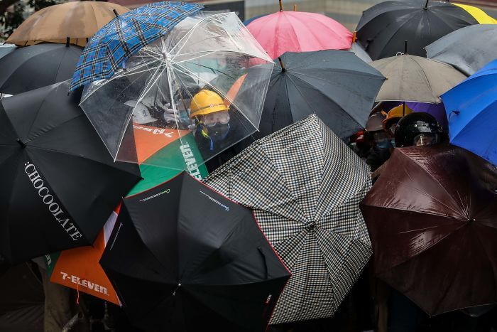 14 Powerful Photos Of The Massive Protests In Hong Kong That Depict People's Discipline And Respect 14 Powerful Photos Of The Massive Protests In Hong Kong That Depict People's Discipline And Respect