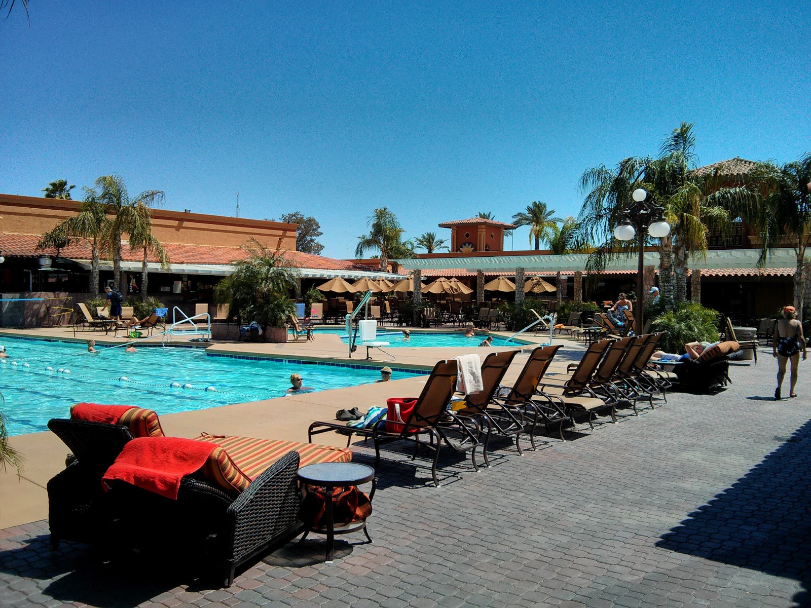 RV Trip'N: Mesa Regal RV Resort, Mesa Arizona