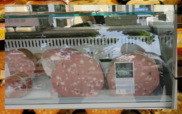 An Emilia-Romagna food holiday - Mortadella