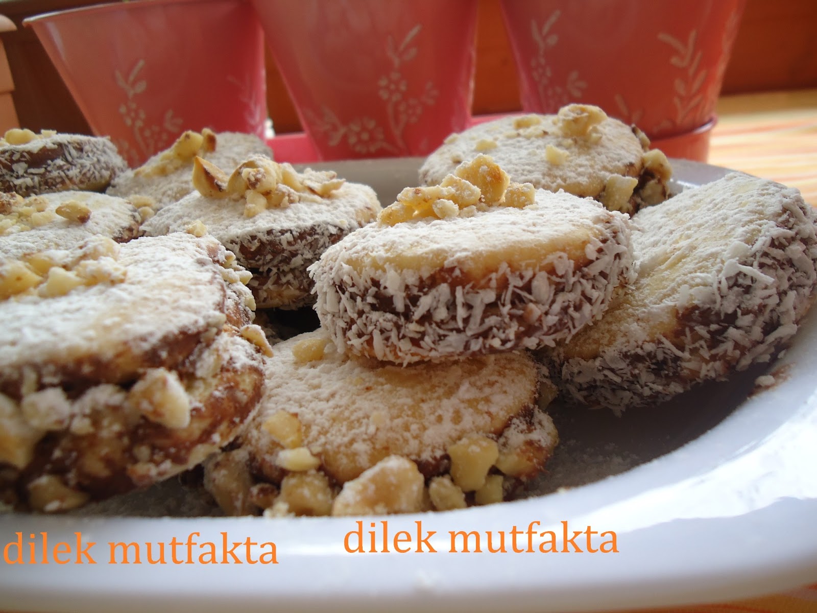 NUTELLALI SANDVİÇ KURABİYE