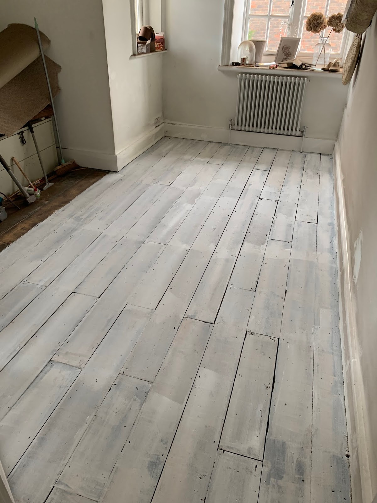 When Is It Better To Paint Wood Flooring?