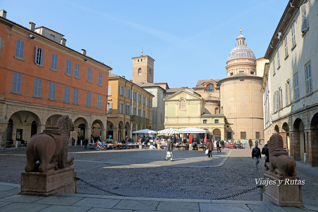 Plaza del san Próspero, Reggio Emilia