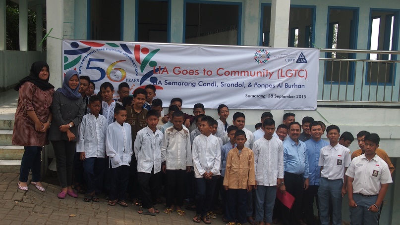 LIA SEMARANG CANDI GOES TO COMMUNITY 2015 LIA Semarang Candi
