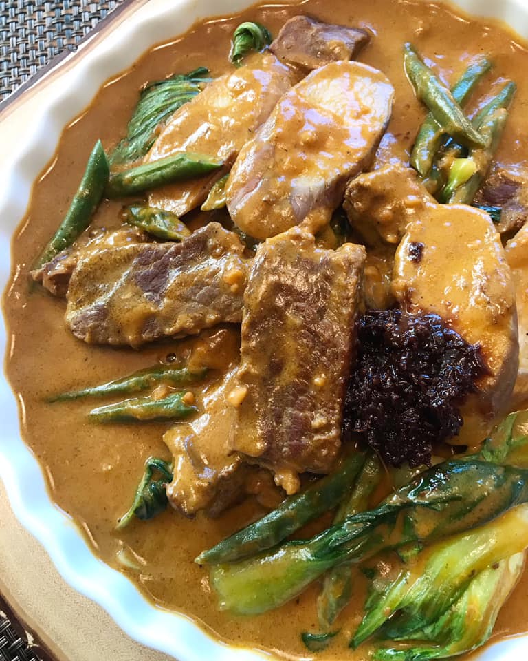 Beef Kare Kare Recipe