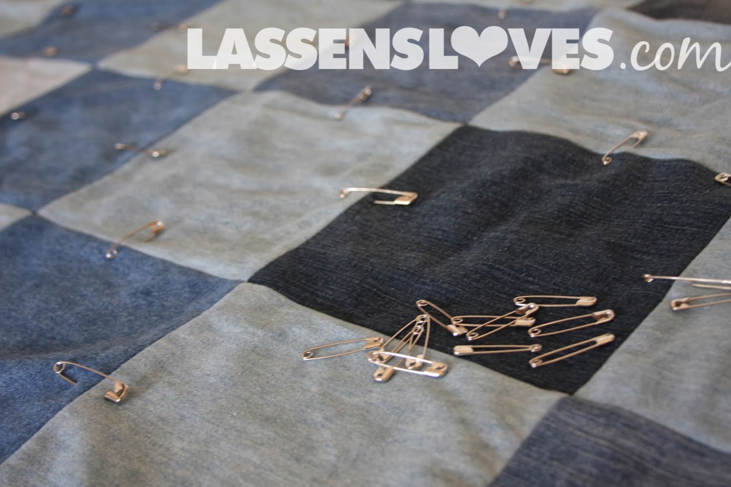 lassensloves.com, Lassen's, Lassens, jeans+blanket, denim+blanket, up+cycle