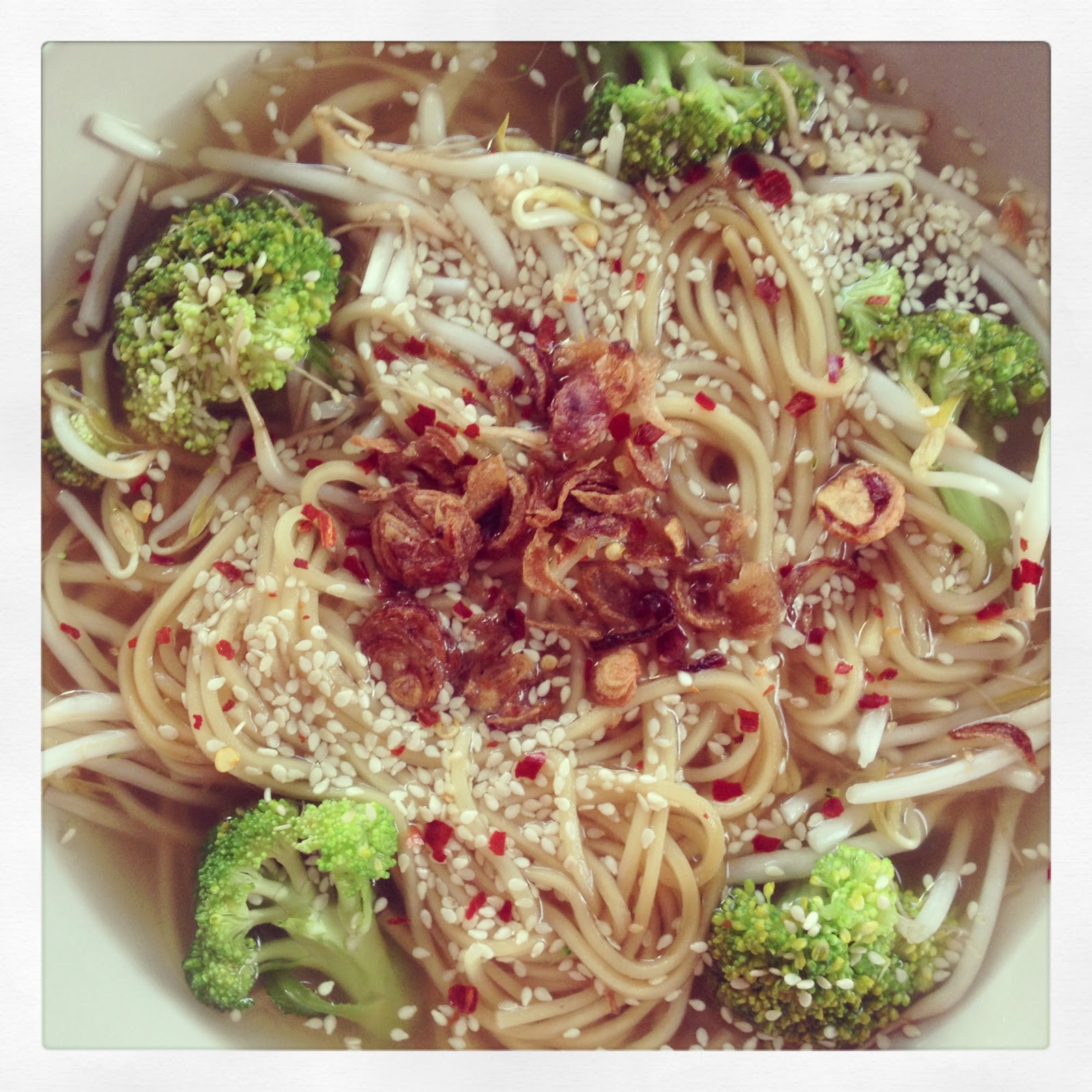 SOULFUL HEALTHY LIVING: RAMEN NOODLE SOUP