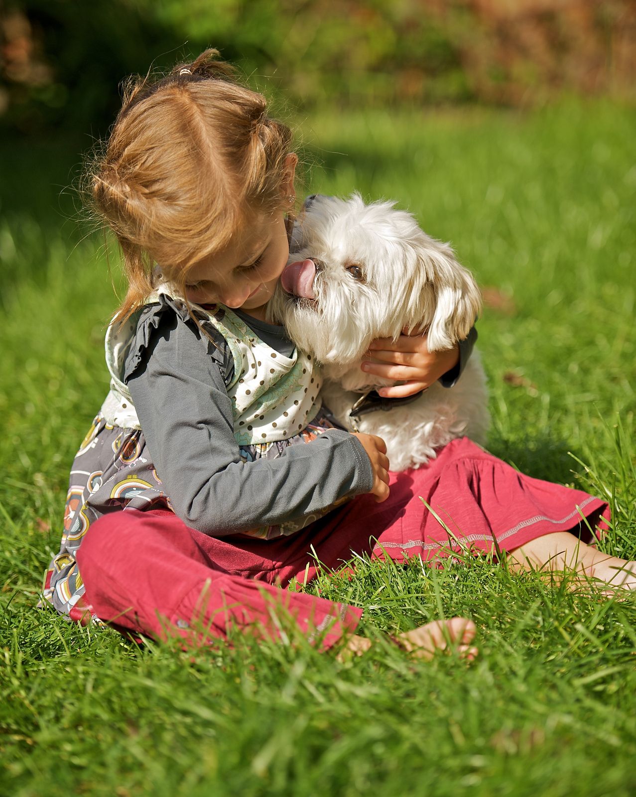 Feel The Love 30 Kids Giving Hugs to Their Dogs Best Photography, Art, Landscapes and Animal