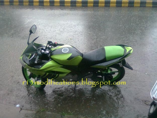 yamaha r15 green colour