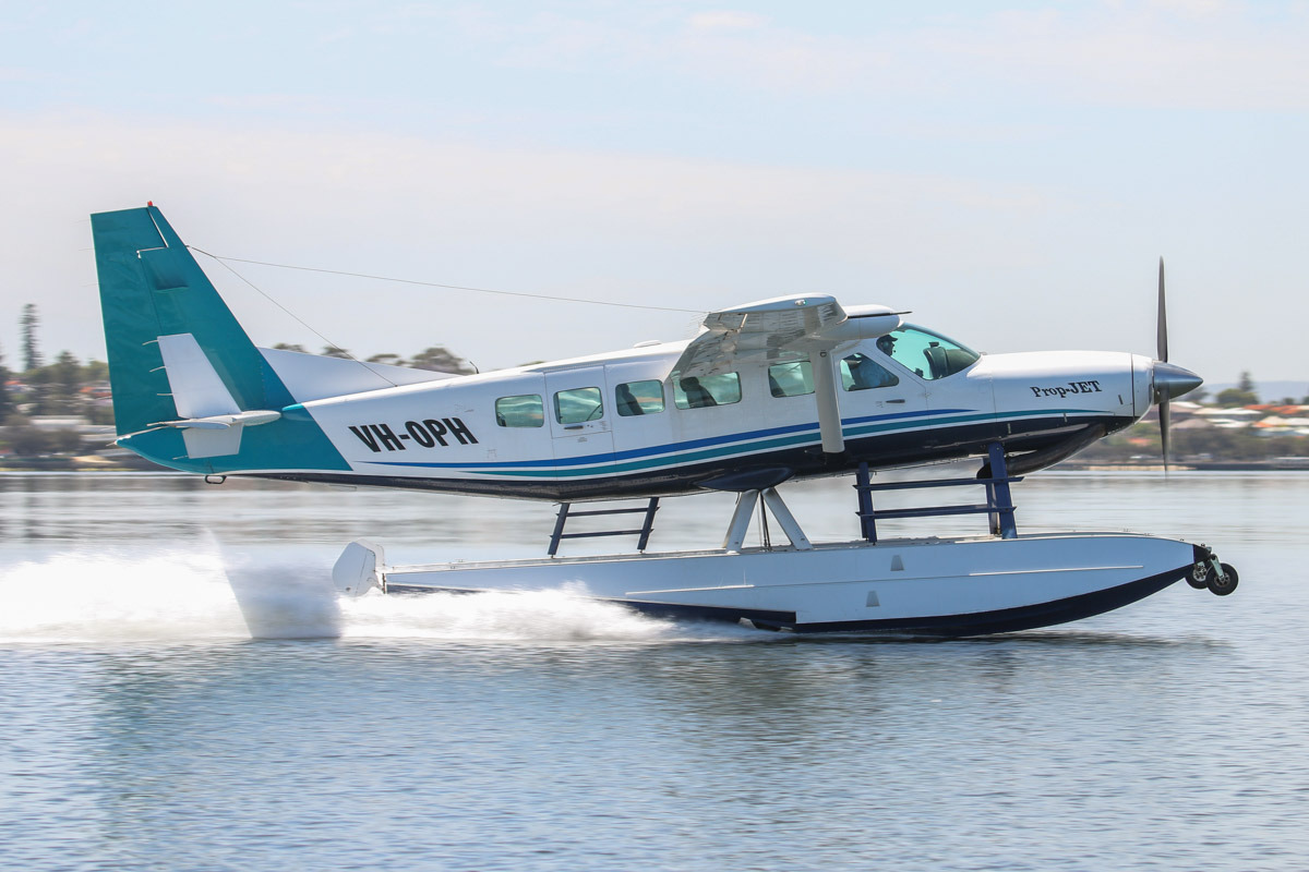 LANDING GEAR Belajar Terbang