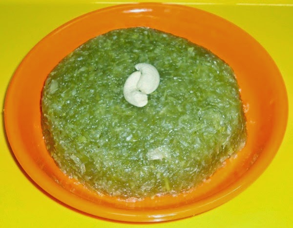 bottle gourd halwa in a serving plate