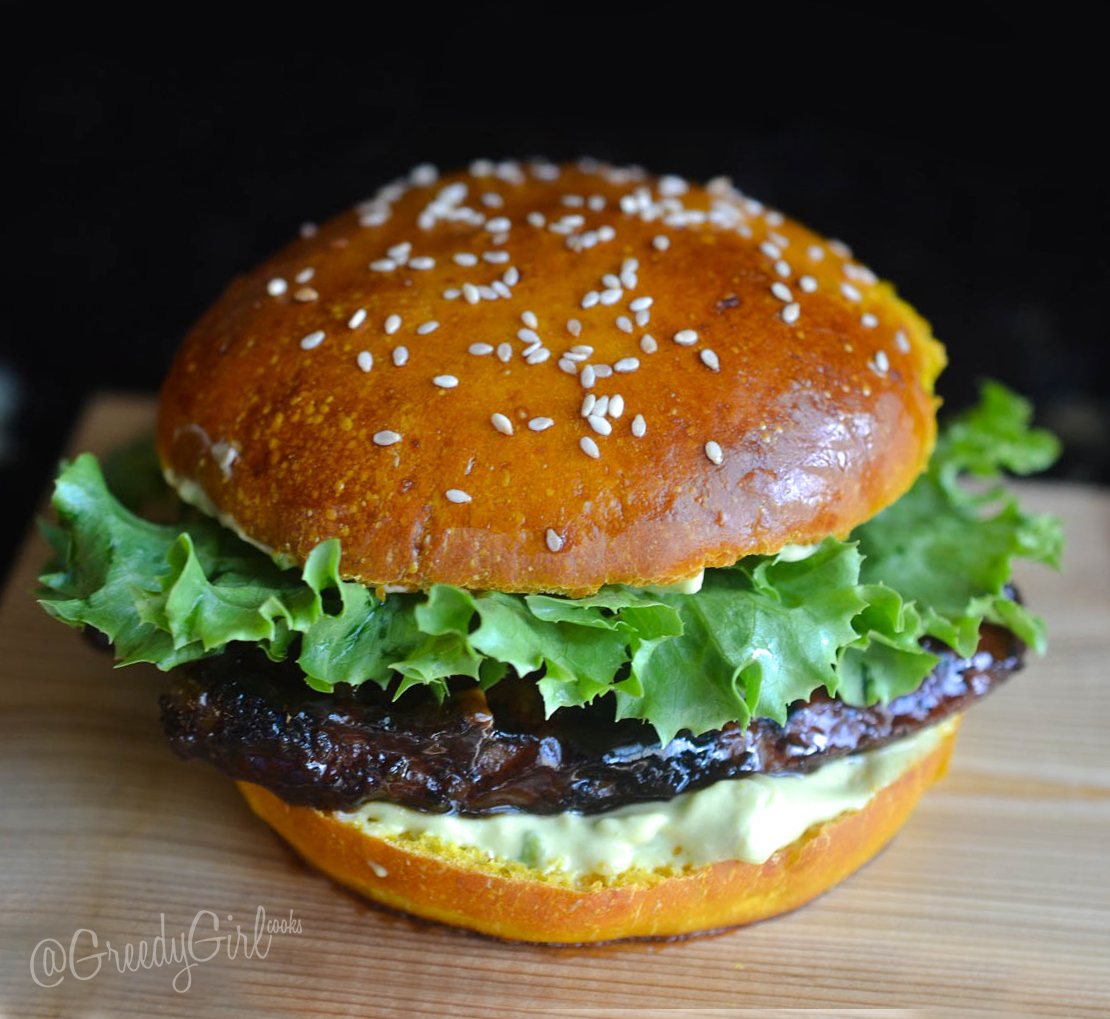 Greedy Girl Pumpkin sesame seed hamburger bun