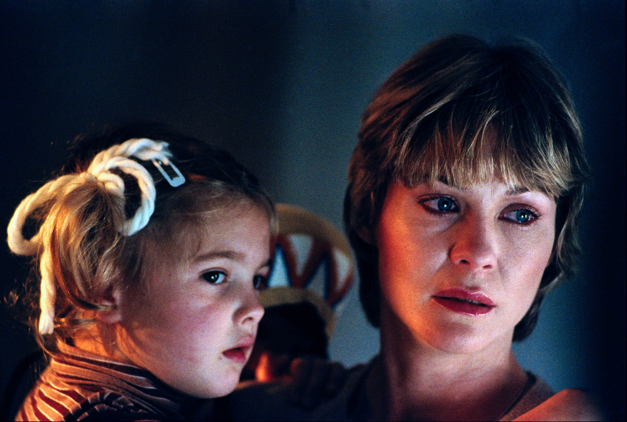 Exclusive Interview Actress Dee Wallace Talks Scarefest, New Projects