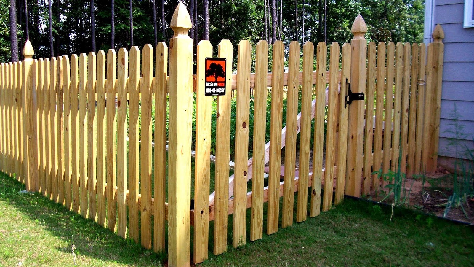 Wood Fence For Dogs Fence Choices