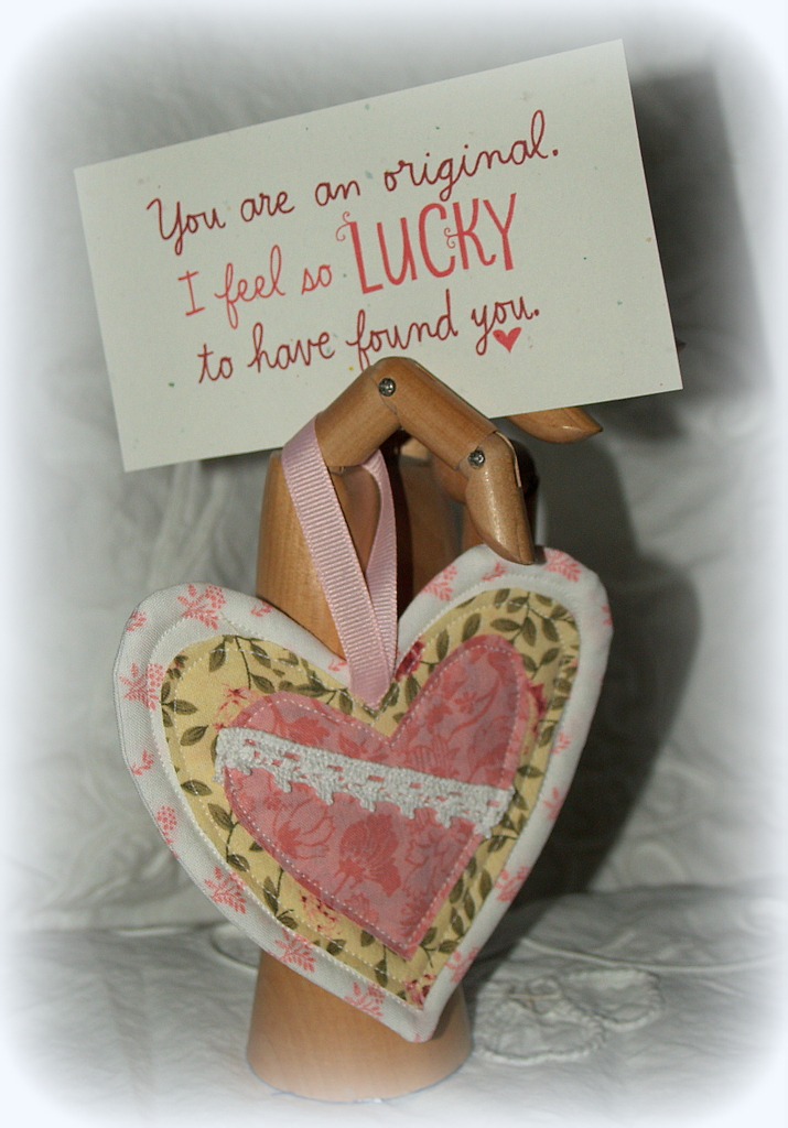 Crafty Home Cottage Sewing Machine LightBox