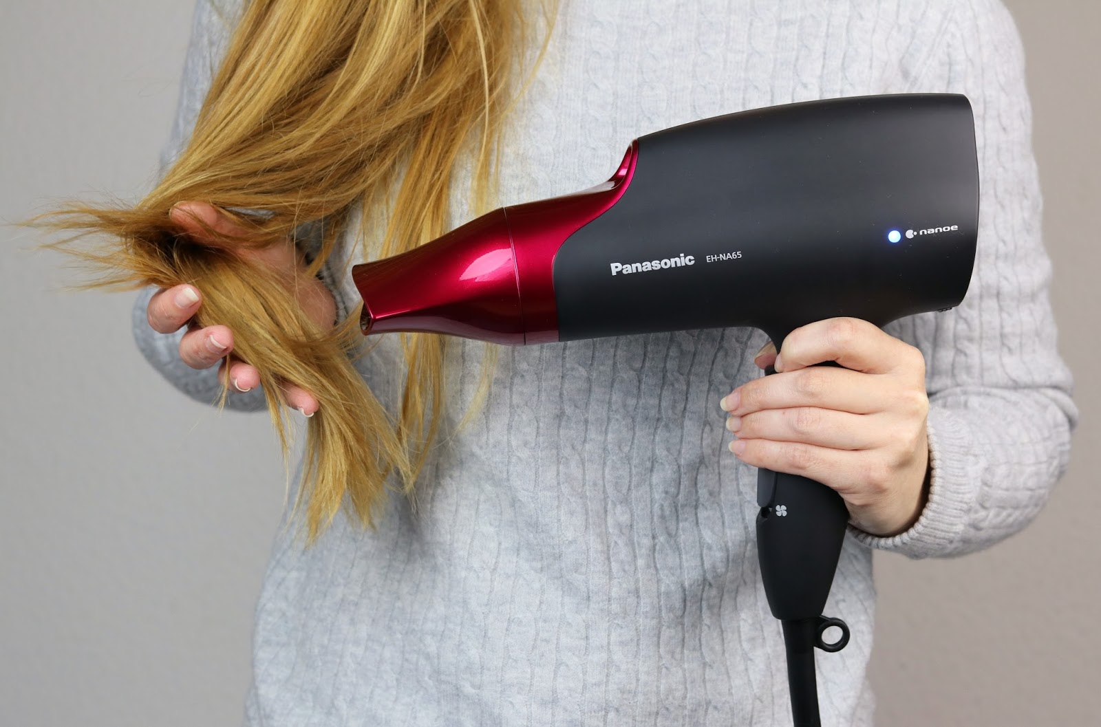 Panasonic EH-NA65 Haartrockner, konsumgöttinnen, Hair Dryer, spendet fechtigkeit, glänzendes Haar, glättet die Haarstruktur, Review, Erfahrung, Haircare, Haarpflege, nanoe Technologie, Föhn, Aufsätze, 