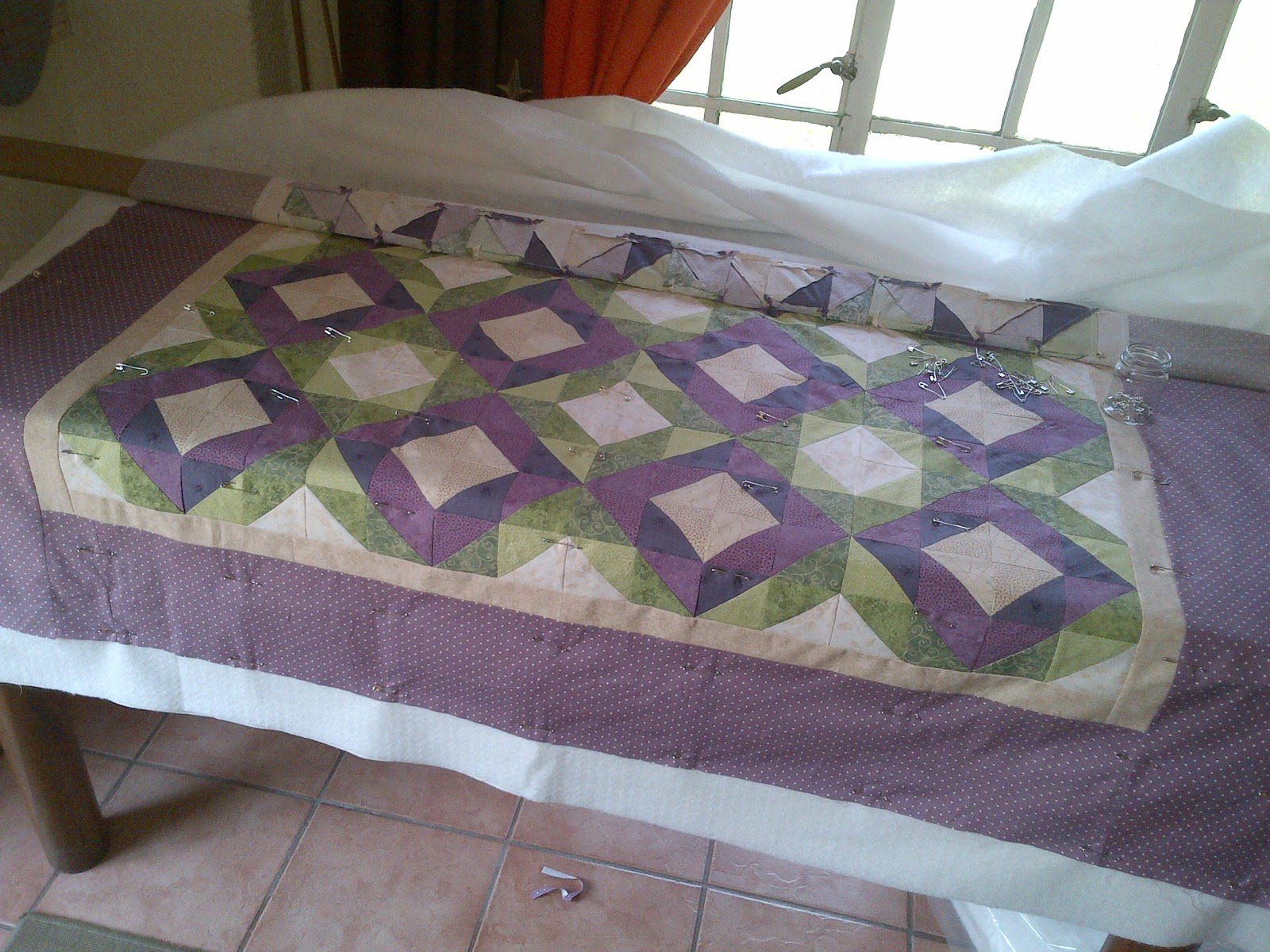 Stitch by Stitch Hand basting your quilt