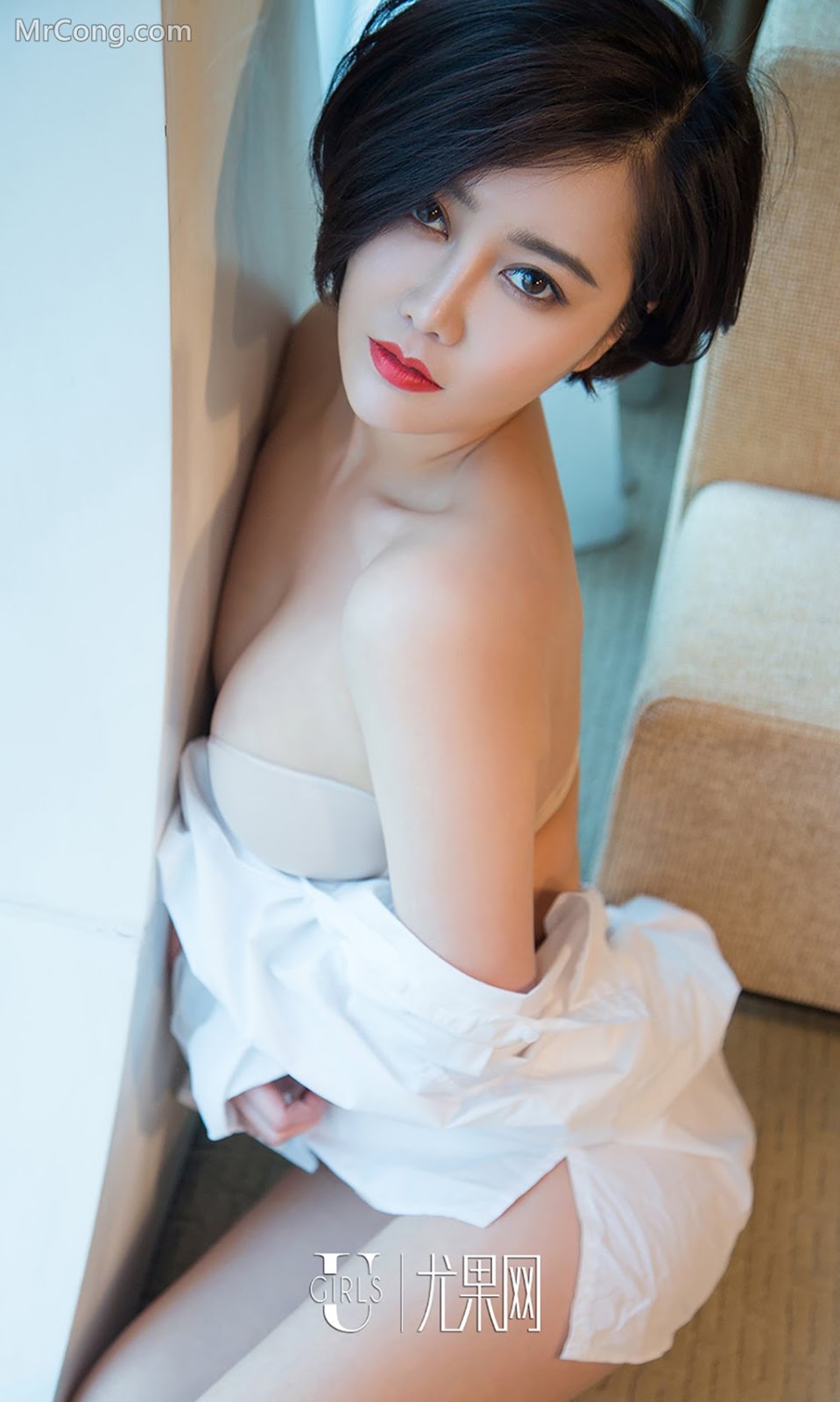 UGIRLS - Ai You Wu App No.792: Model Xia Mo (夏 沫) (40 photos)