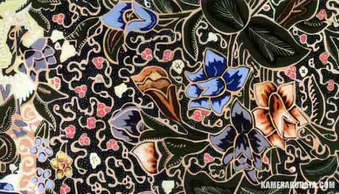  Motif Batik Indonesia yang Terkenal dan Asal Daerahnya Inilah 10 Motif Batik Indonesia yang Terkenal dan Asal Daerahnya