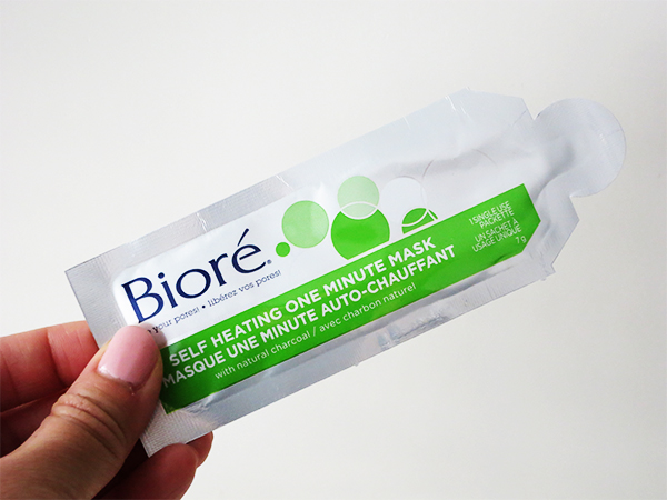 Biore Self Heating One Minute Mask individual single-use packet