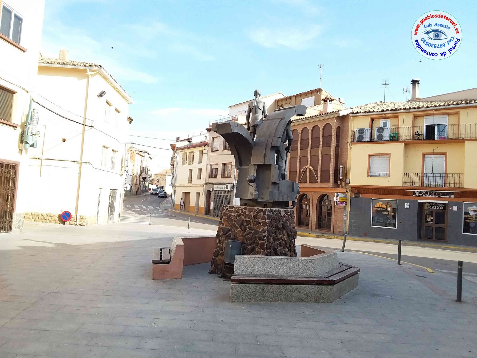 Foto de Plaza del Regallo en Andorra, Teruel