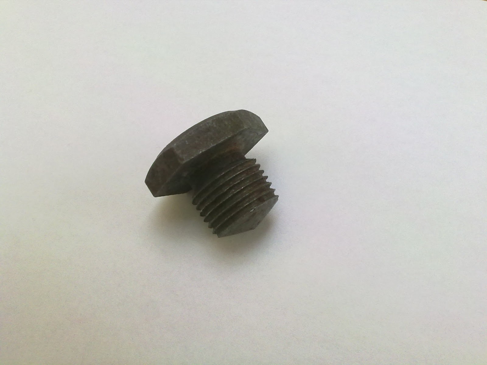 Fuel Tank Drain Plug