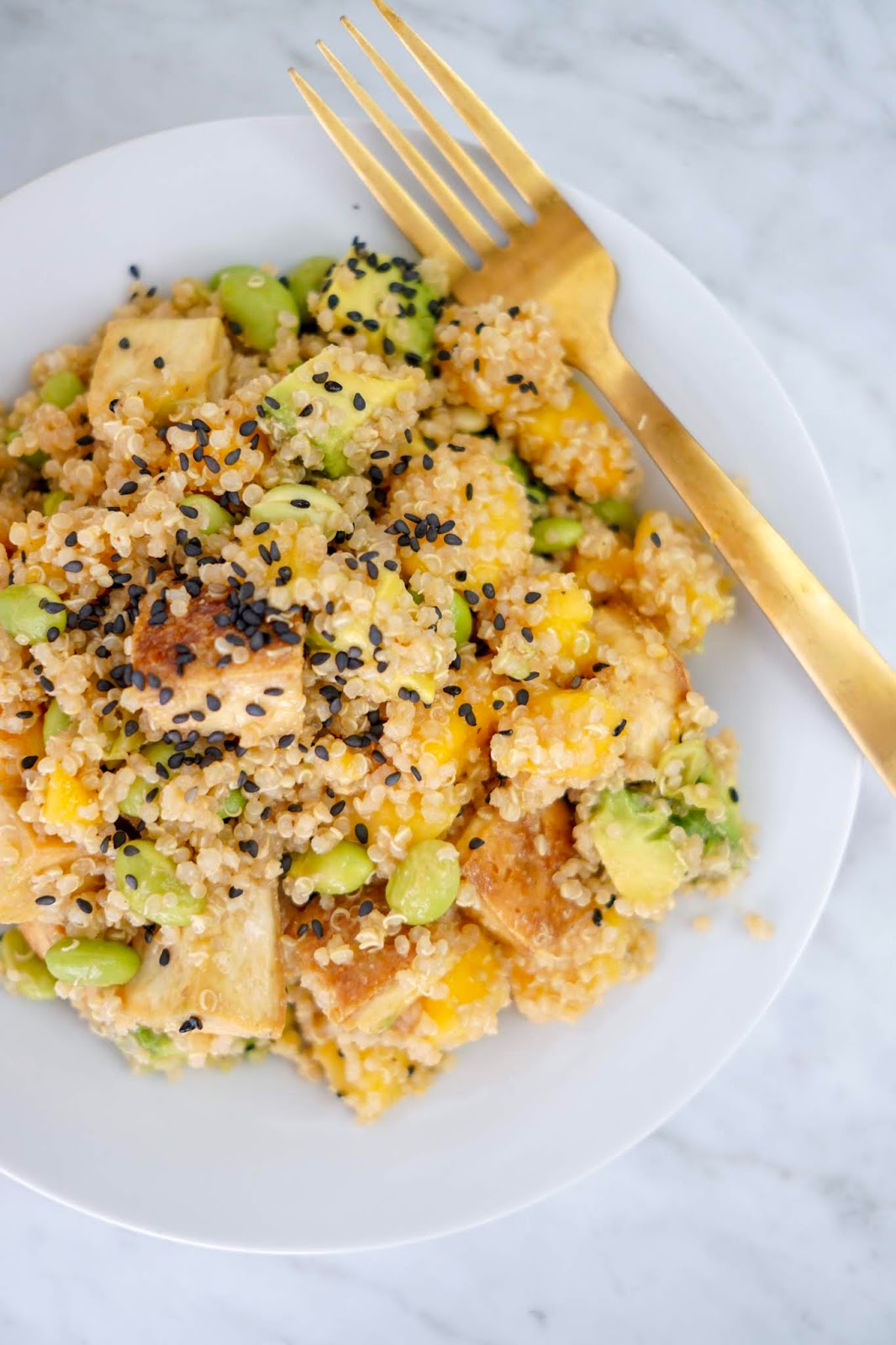 MáNGO EDáMáME QUíNOá SáLáD Healthy Food Recipes