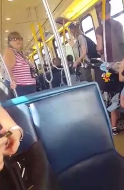 RACIST RANT! Magasawang Matanda Minura ng Isang Canadian Dahil Sa Paguusap ng Tagalog Sa Skytrain sa Canada RACIST RANT! Magasawang Matanda Minura ng Isang Canadian Dahil Sa Paguusap ng Tagalog Sa Skytrain sa Canada