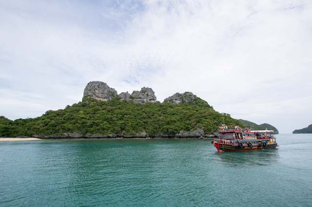 Navigazione verso l'Angthong national park