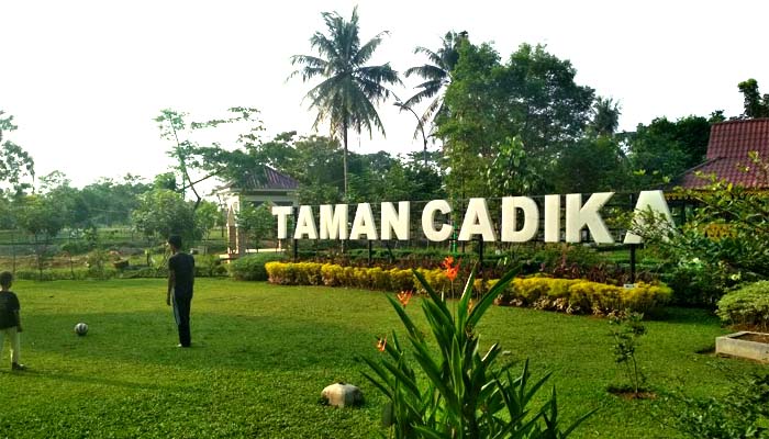 Indahnya Danau Di Taman Cadika Jadi Magnet Bagi Pengunjung Tribun Medan