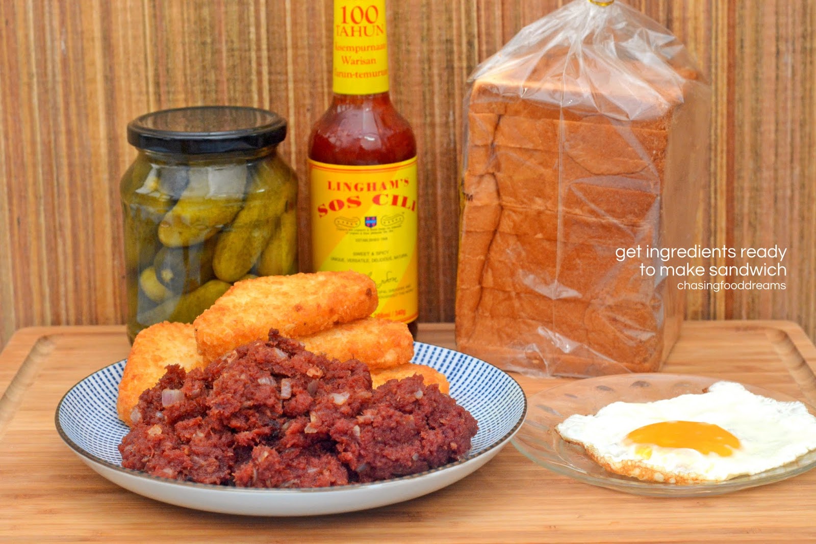 CHASING FOOD DREAMS: Recipe: Breakfast Corned Beef Sandwich with
