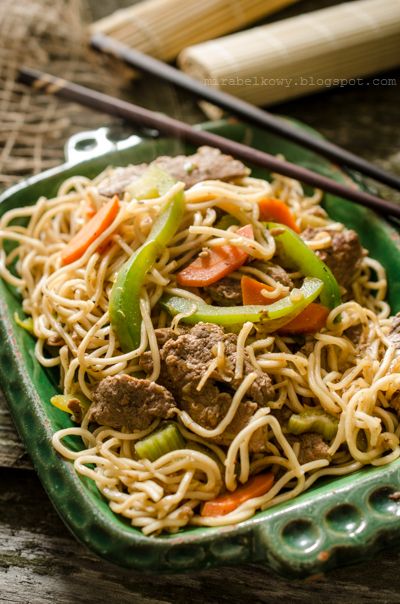 Chow mein con carne