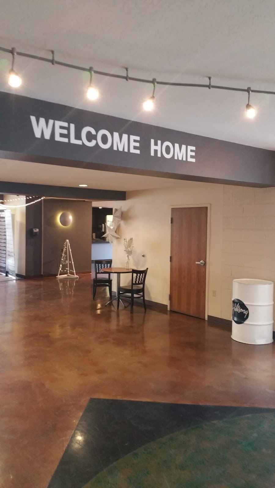 Rick Livermore Bible Study Hillsong Church Phoenix, Mesa campus, photography by Rick Livermore