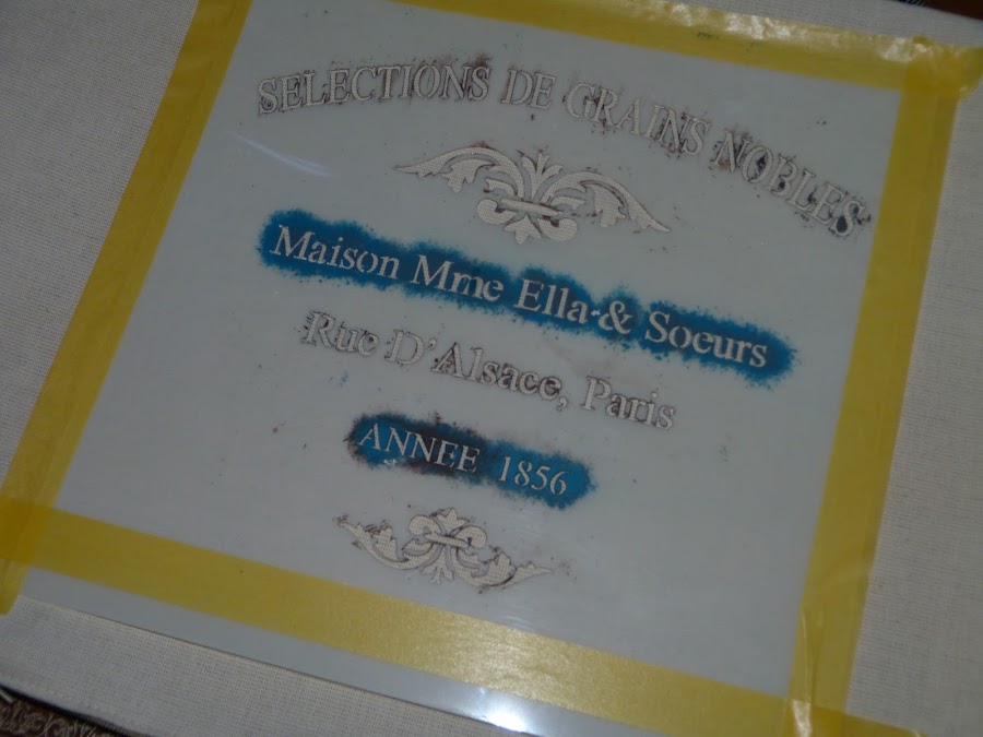 isabelvintage-vintage-almohadon-pompones-estarcido