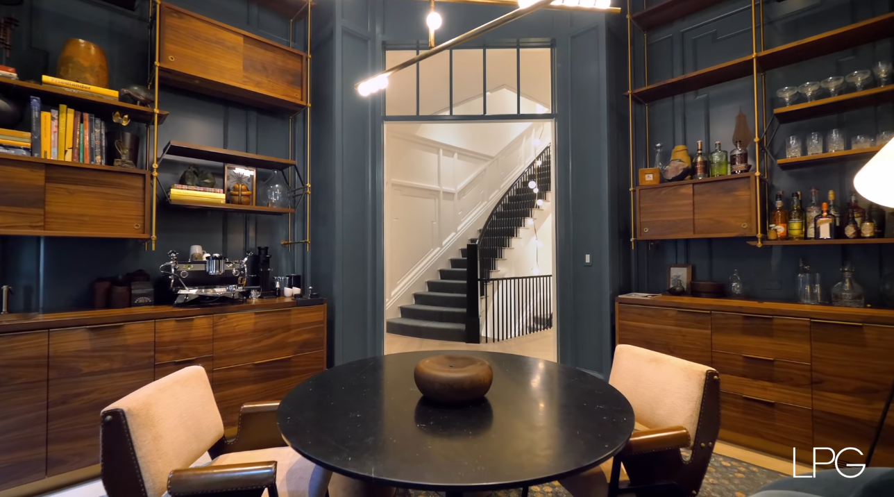 37 Photos vs. INSIDE the Top 3 BEST Manhattan, New York Townhouses | $20+ MILLION - Luxury Home & Interior Design Tour 37 Photos vs. INSIDE the Top 3 BEST Manhattan, New York Townhouses | $20+ MILLION - Luxury Home & Interior Design Tour