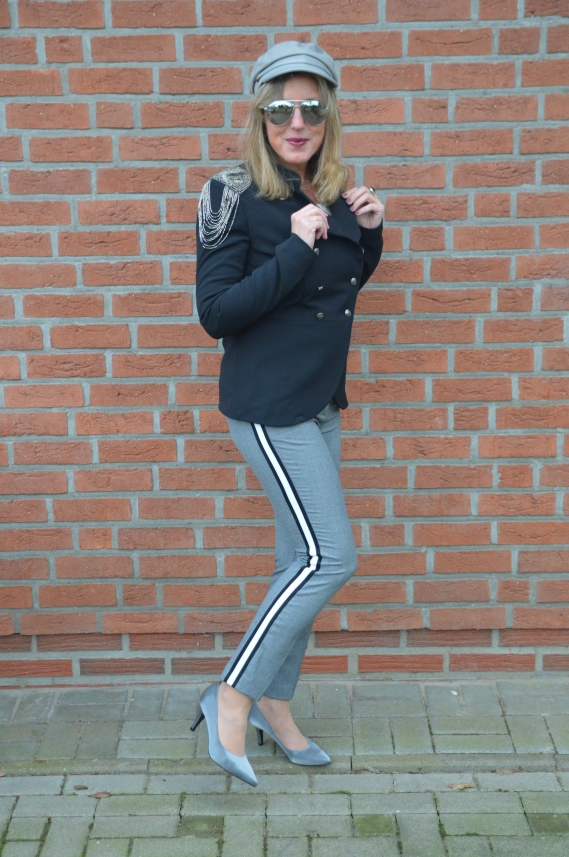 Trend 2018 Hose mit Seitenstreifen Zara Hose mit seitlichem Streifen