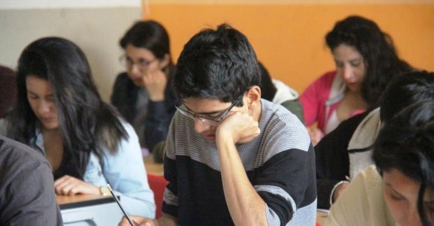 Publican norma que permite acoger a estudiantes de universidades con licencia denegada (D. U. N°042-2019) Publican norma que permite acoger a estudiantes de universidades con licencia denegada (D. U. N°042-2019)