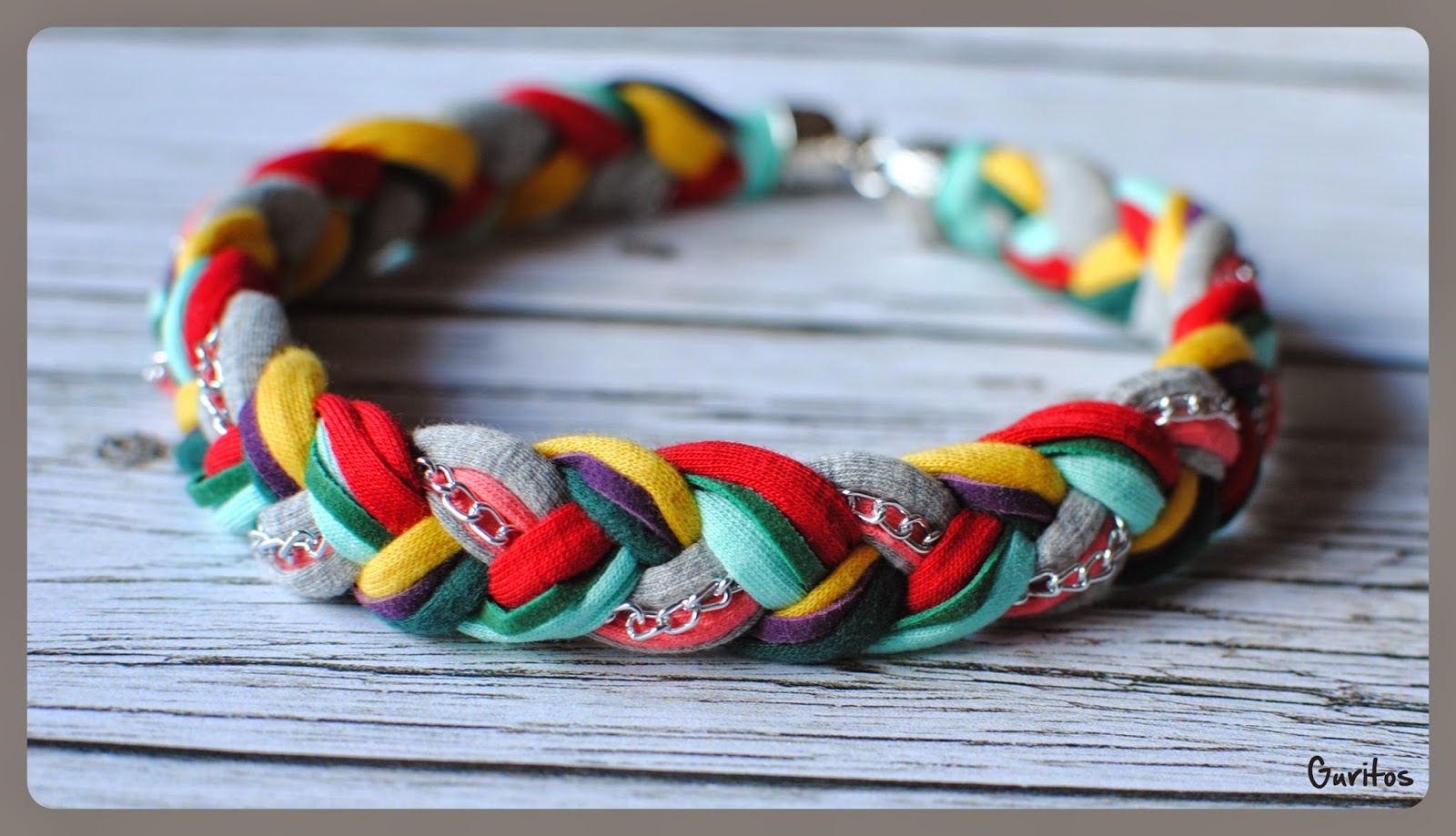 Guritos: COLLARES DE