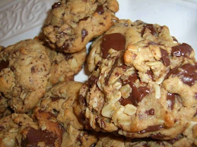 Oatmeal Peanut Butter Chocolate Chunk Cookies