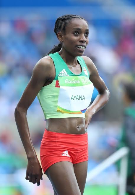 RIO 2016 Ethiopia's Almaz Ayana smashes the 10,000m world record set
