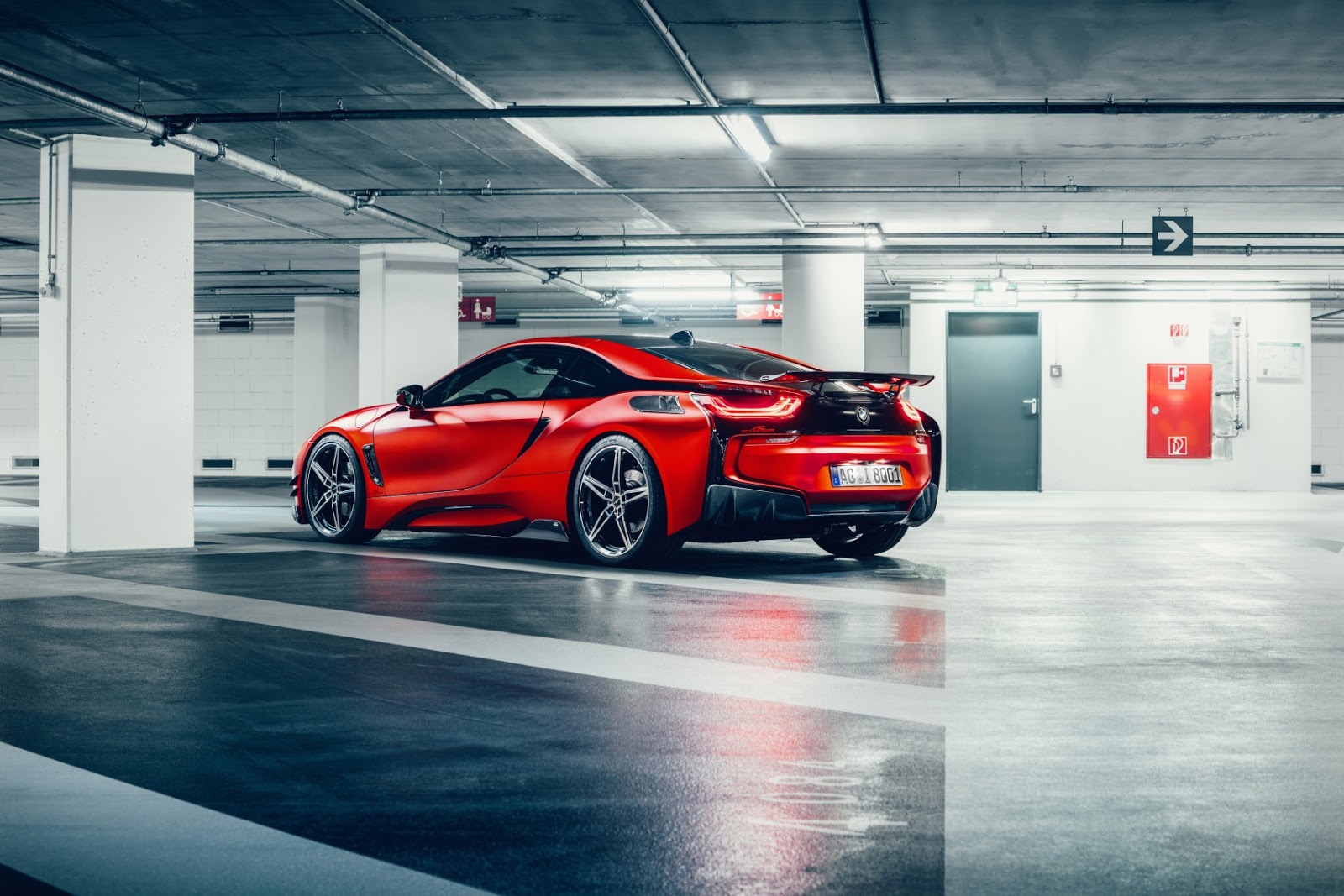 BMW%2Bi8%2Bby%2BAC%2BSchnitzer%2BParkhaus%2Bseite_72.jpeg