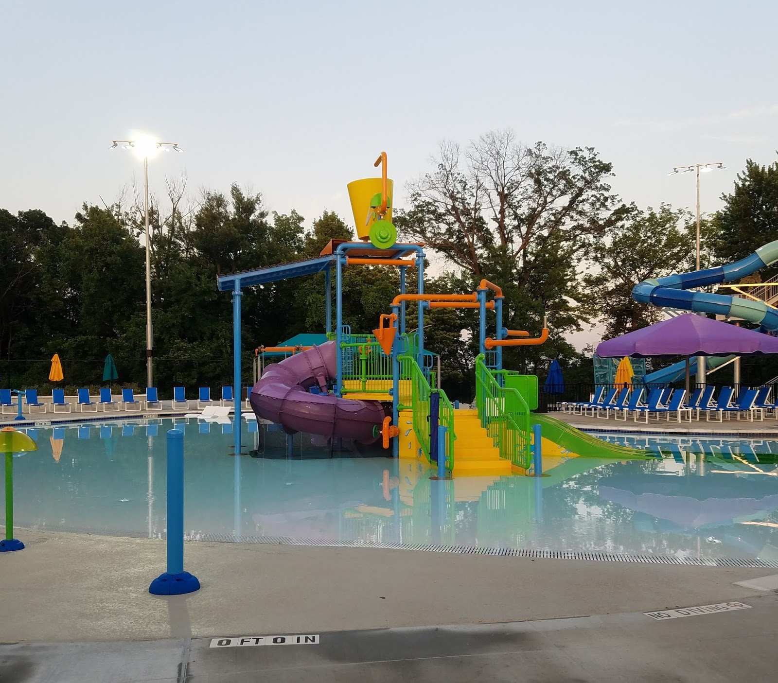 Play St. Louis Blanchette Aquatic Facility, St. Charles