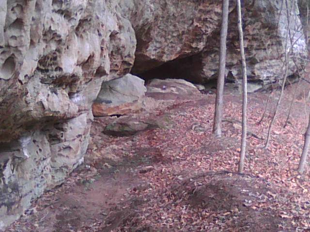 Cave on Little Raccoon Creek