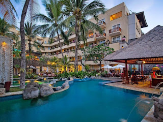 Job Vacancy as Waitress at Kuta Paradiso Hotel Job Vacancy as Waitress at Kuta Paradiso Hotel