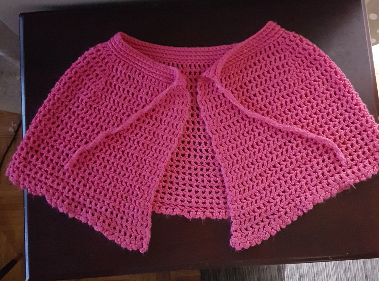 shawl shoulder