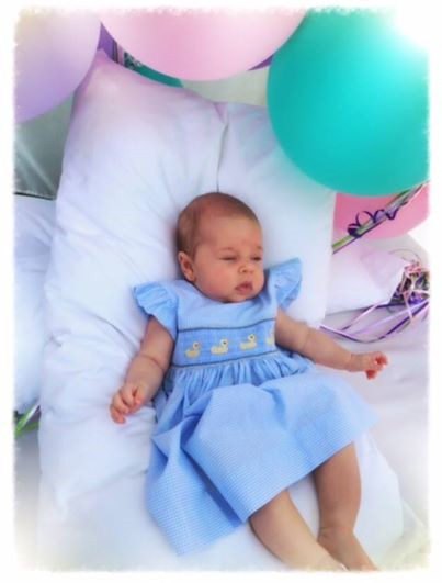 Princess Madeleine shared this adorable photo of little Leonore on her facebook page to wish King Carl Gustaf a happy birthday.