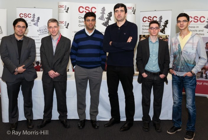 Les super six (de g. à droite): Hikaru Nakamura, Mickaël Adams, Viswanathan Anand, Vladimir Kramnik, Fabiano Caruana et Anish Giri - Photo ©  Ray Morris-Hill