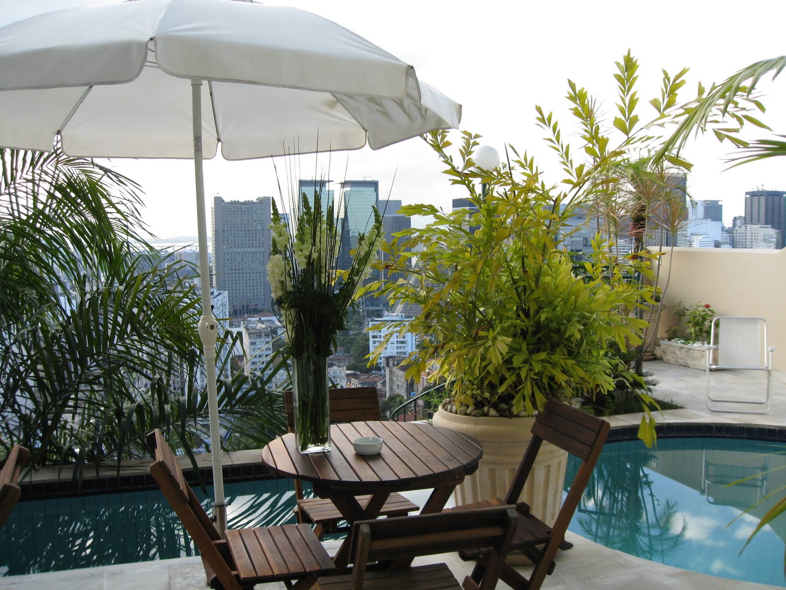 austin-to-africa-brasil-to-the-bay-grand-small-space