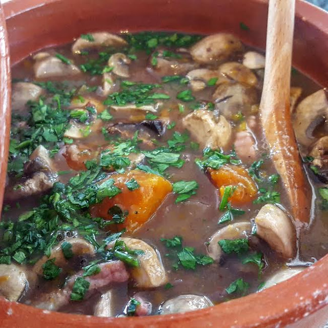 Stews & More Albufeira